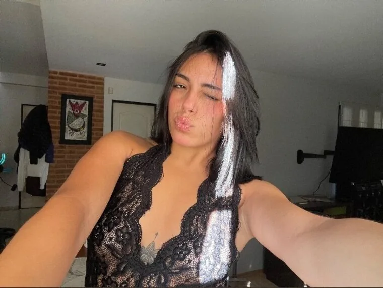 Asia vescovo, creator italiana su OnlyFans