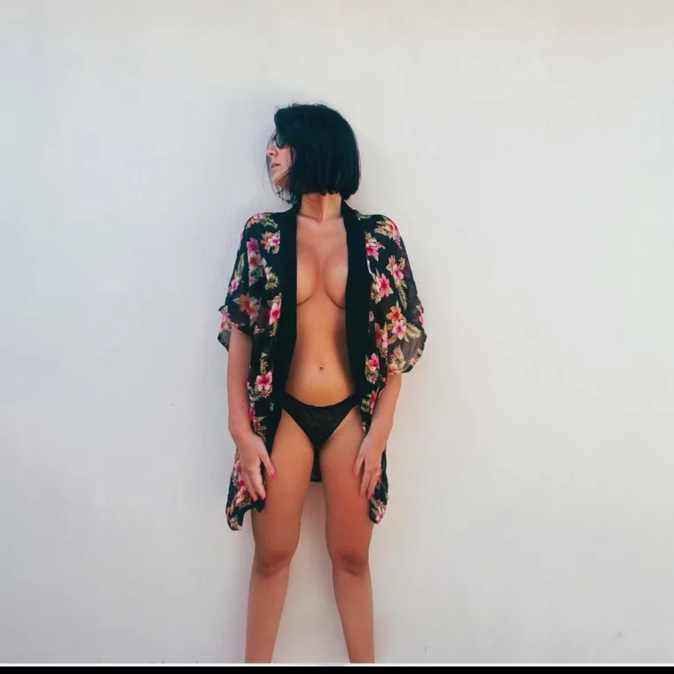 Carlotta Milano, creator italiana su OnlyFans