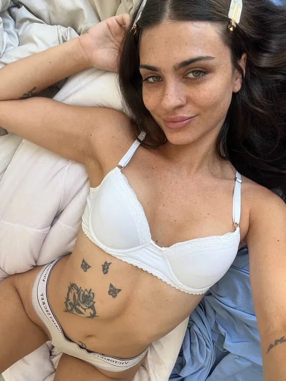 Flavia, creator italiana su OnlyFans