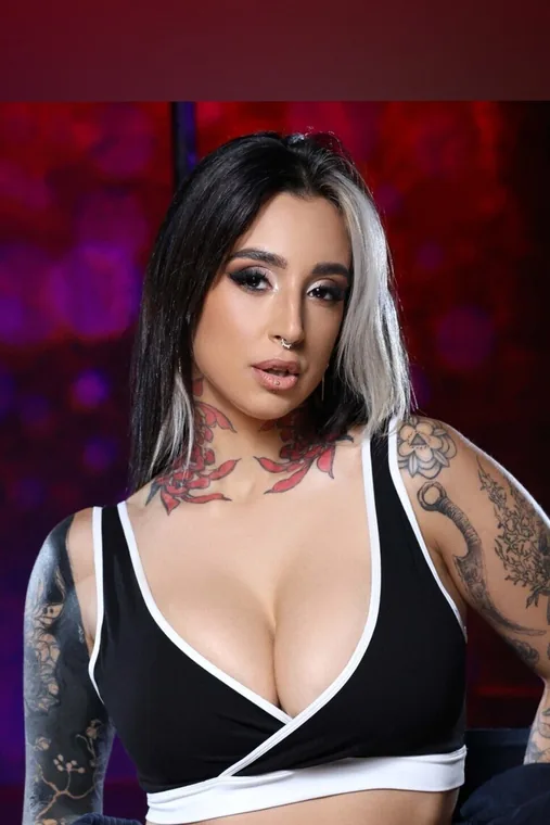 Ghosthardwave, creator italiana su OnlyFans