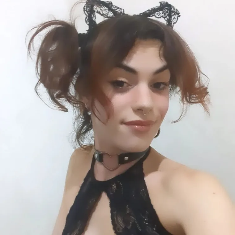 Kittygirlts96, creator italiana su OnlyFans