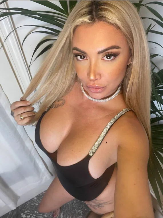 Manuferrari_real, creator italiana su OnlyFans