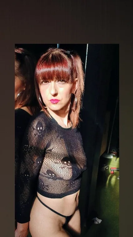 Rosa fumetto, creator italiana su OnlyFans